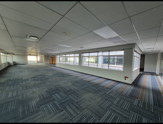 968M² OFFICE TO LET IN SANDTON CENTRAL